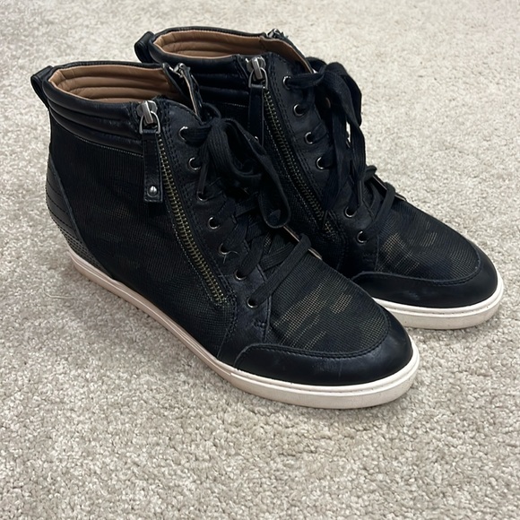 Paolo Shoes - Camo Wedge Zip Sneaker